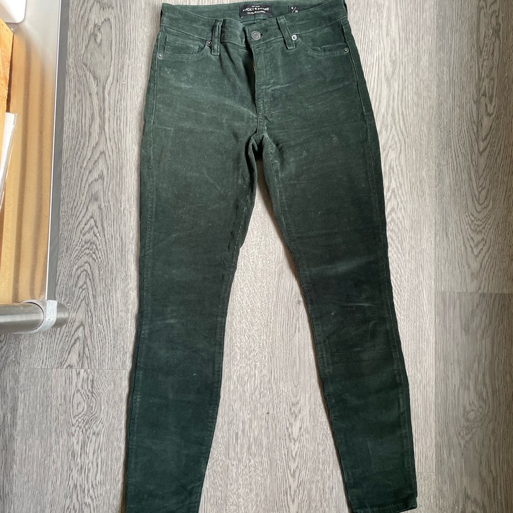 Lucky Brand. Skinny. Size 25